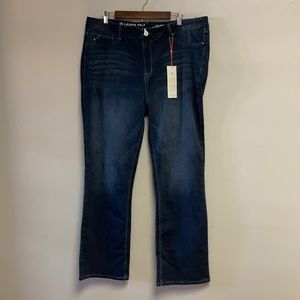 LAURIE FELT NWT silky baby bell bootcut 2X stretch